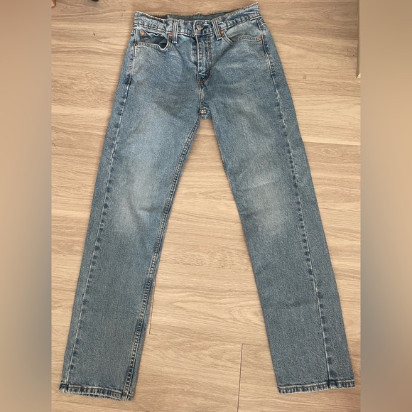 Levi's Denim - Levi’s blue straight leg light wash denim high waisted jeans